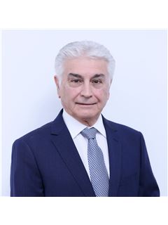 Varouj J. Mirzaians - RE/MAX Optima