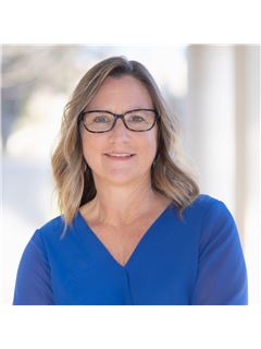 Ali Schneider - RE/MAX Accord