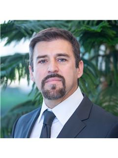 Tony F. Hamid - RE/MAX Accord