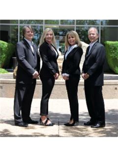 Michelle Kleker - RE/MAX Gold