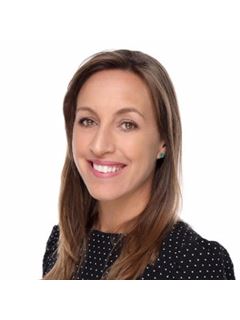 Linn Baylis - RE/MAX Connections