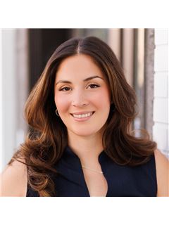 Marcela Cardenas - RE/MAX Gold