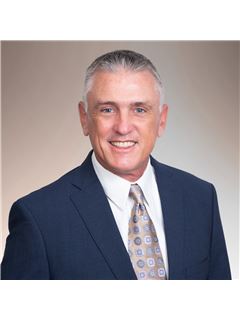 Associate - Francis VanRafelghem - REMAX Hawaii