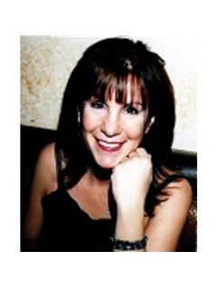 Cindy Carr - RE/MAX Gold