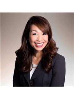 Kerri Tamakawa - REMAX Hawaii