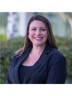 Breann Hodges - RE/MAX Accord