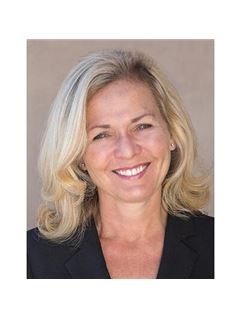 Jodie Dames - RE/MAX Central