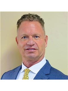 Curtis Hale - RE/MAX Classic Realty