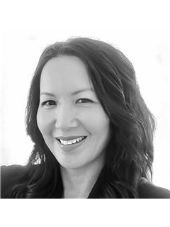 Cindy Moy-Zhang - RE/MAX Solutions