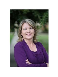 Carolyn Caudill - RE/MAX Classic Realty