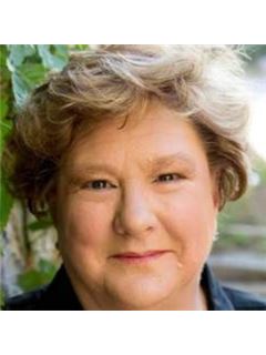 Sheila G Walterscheid - RE/MAX Classic Realty