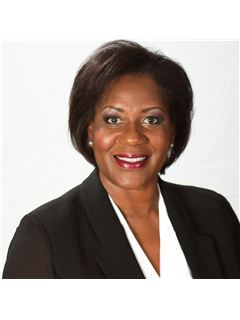 Cynthia M. Williams - RE/MAX Desert Showcase