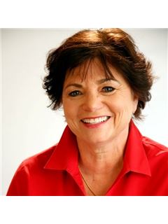 Mary Kennedy - RE/MAX Central