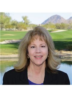 Karla Hoffer - RE/MAX Solutions