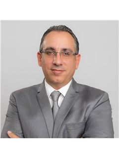 Jonathan Hughes - RE/MAX Professionals