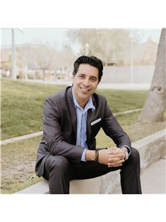 Broker/Owner - Louie Rivera - RE/MAX Desert Showcase