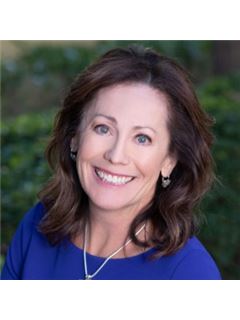 Trisha Brooks - RE/MAX Desert Showcase