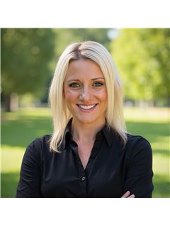 Kim Bell - RE/MAX Professionals