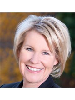 Broker/Owner - Michae Cavallucci - RE/MAX Desert Showcase