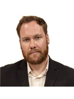 Brian Wallis - RE/MAX Classic Realty