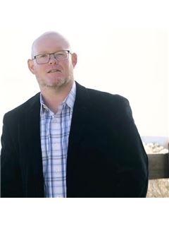 Sean Burke - RE/MAX Professionals