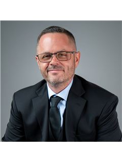 Daniel Shumaker - RE/MAX Professionals