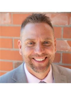 Dennis Stout - RE/MAX Classic Realty
