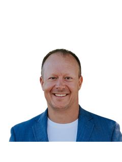 Aaron Wood - RE/MAX Professionals