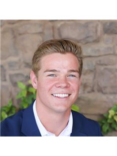 Christopher Reeves - RE/MAX Solutions