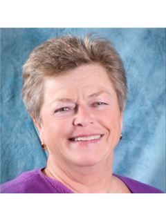 Tracy Hadley - RE/MAX Classic Realty