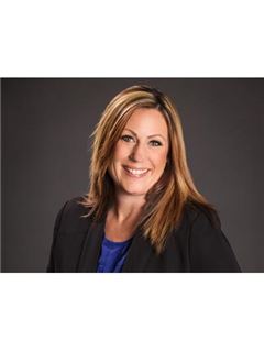 Miranda M. Vaulet - RE/MAX Professionals