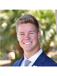 Nicholas L Reeves - RE/MAX Solutions