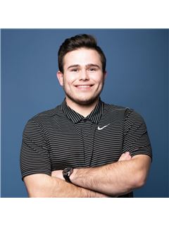 Brandon Kuptz - RE/MAX Advantage
