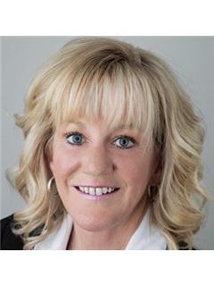 Ellen Francis - RE/MAX Central