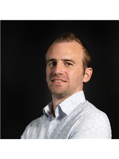 Tyler Richardson - RE/MAX Professionals