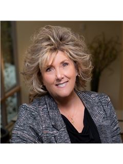 Julie Briles - RE/MAX Dynamic Properties