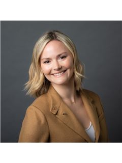 Asociat - Emma Shibe - RE/MAX Dynamic Properties