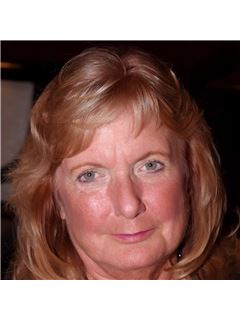 Kathleen Kowalczuk - RE/MAX Dynamic Properties