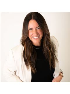 Michelle Durensky - RE/MAX Legacy Realty