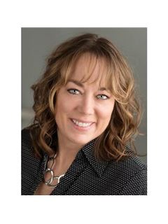 Michelle Thiele - RE/MAX Legacy Realty
