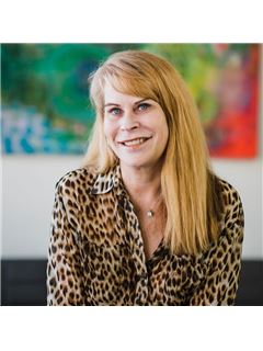 Kathy Nassimbene - RE/MAX of Cherry Creek Inc