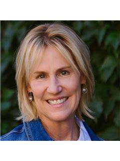 Pam Olson - RE/MAX 4000 Inc