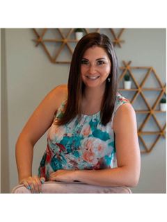 Rebecca McMahon - RE/MAX Real Estate Group