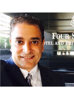 Anthony Rael - RE/MAX Alliance