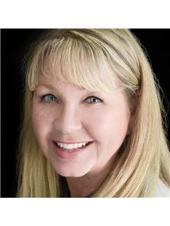 Associate - Lisa L. Wade - RE/MAX Of Boulder, Inc
