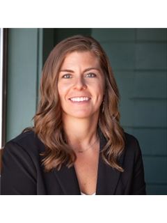Delphine Eytel - RE/MAX Properties of the Summit