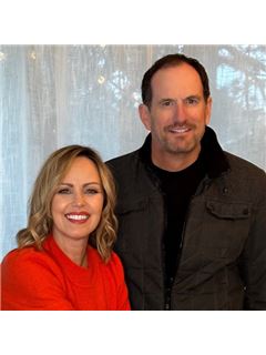Steve Avery - RE/MAX Professionals
