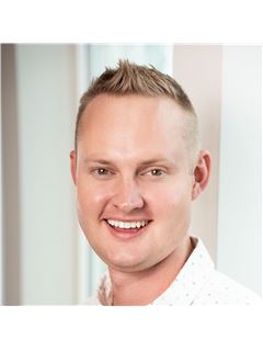 Logan Moffett - RE/MAX Associates
