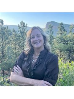 Ann Yuska - RE/MAX Nexus
