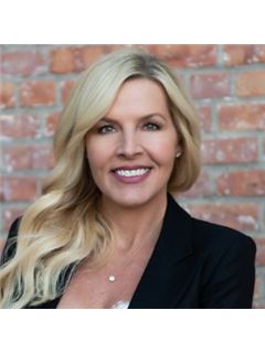 Shannon Simons - RE/MAX 4000 Inc